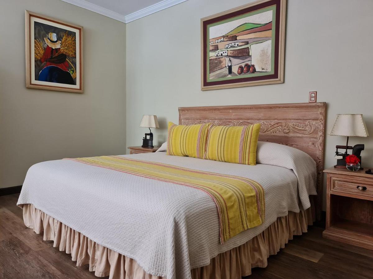 Hotel Antigua Miraflores リマ エクステリア 写真