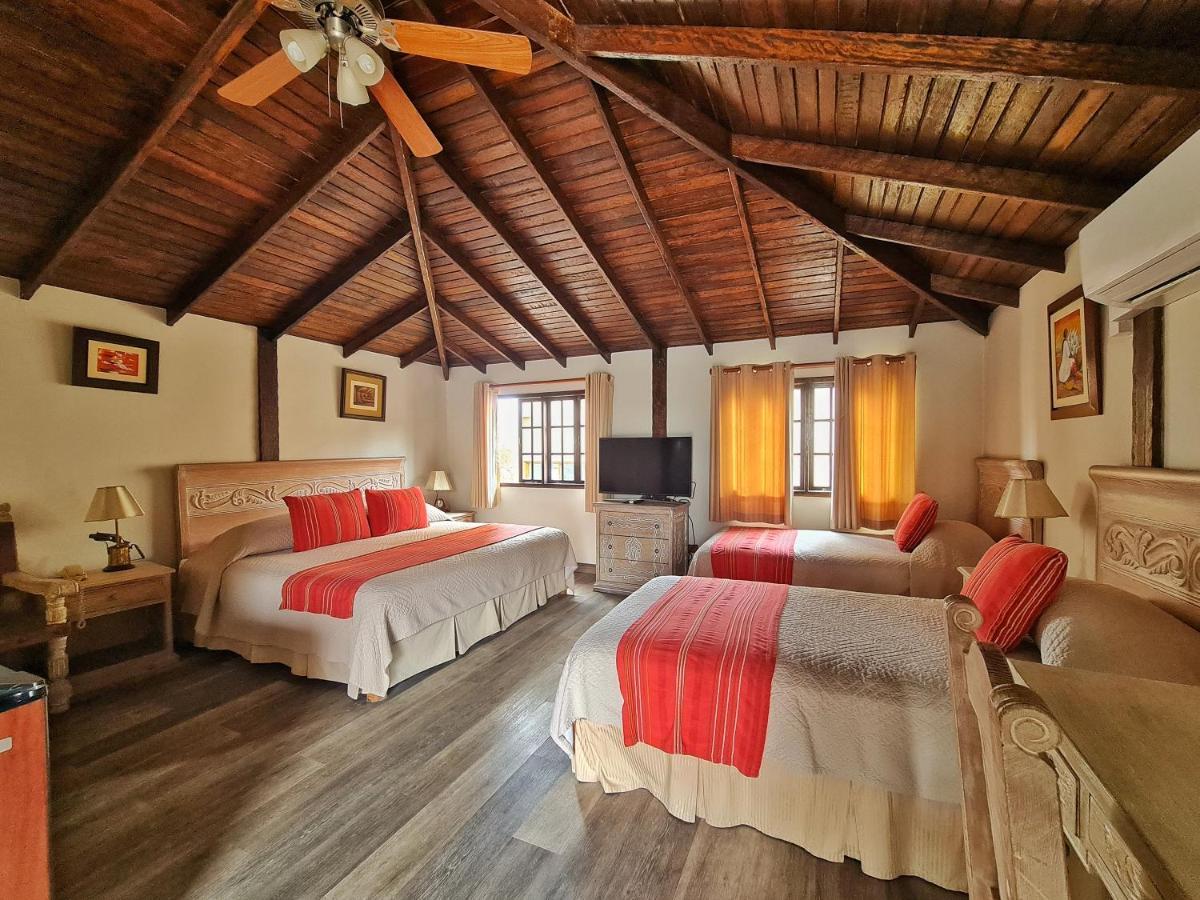 Hotel Antigua Miraflores リマ エクステリア 写真