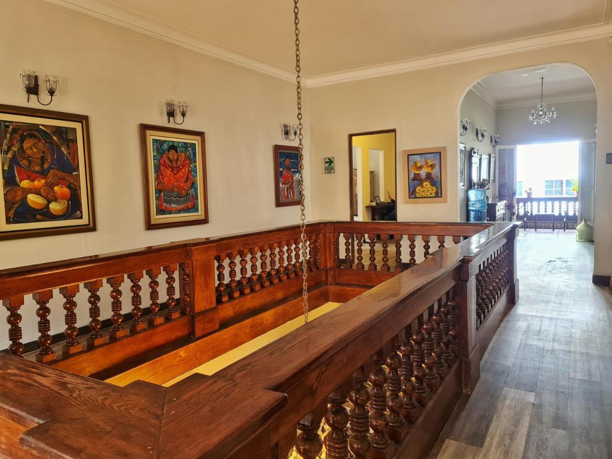 Hotel Antigua Miraflores リマ エクステリア 写真