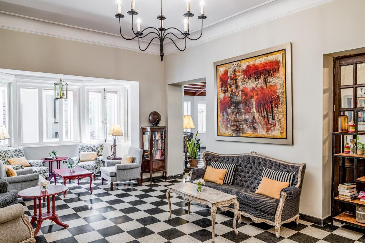 Hotel Antigua Miraflores リマ エクステリア 写真