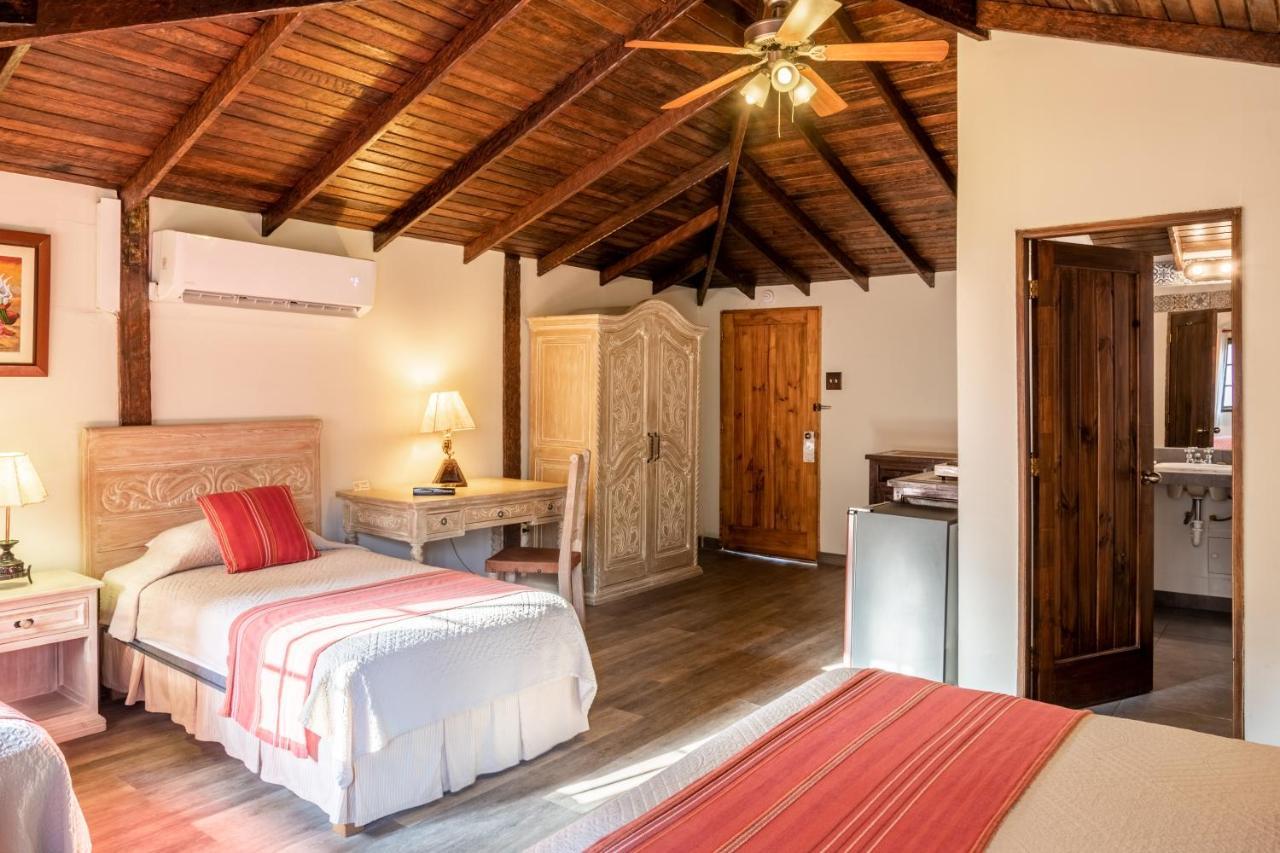 Hotel Antigua Miraflores リマ エクステリア 写真