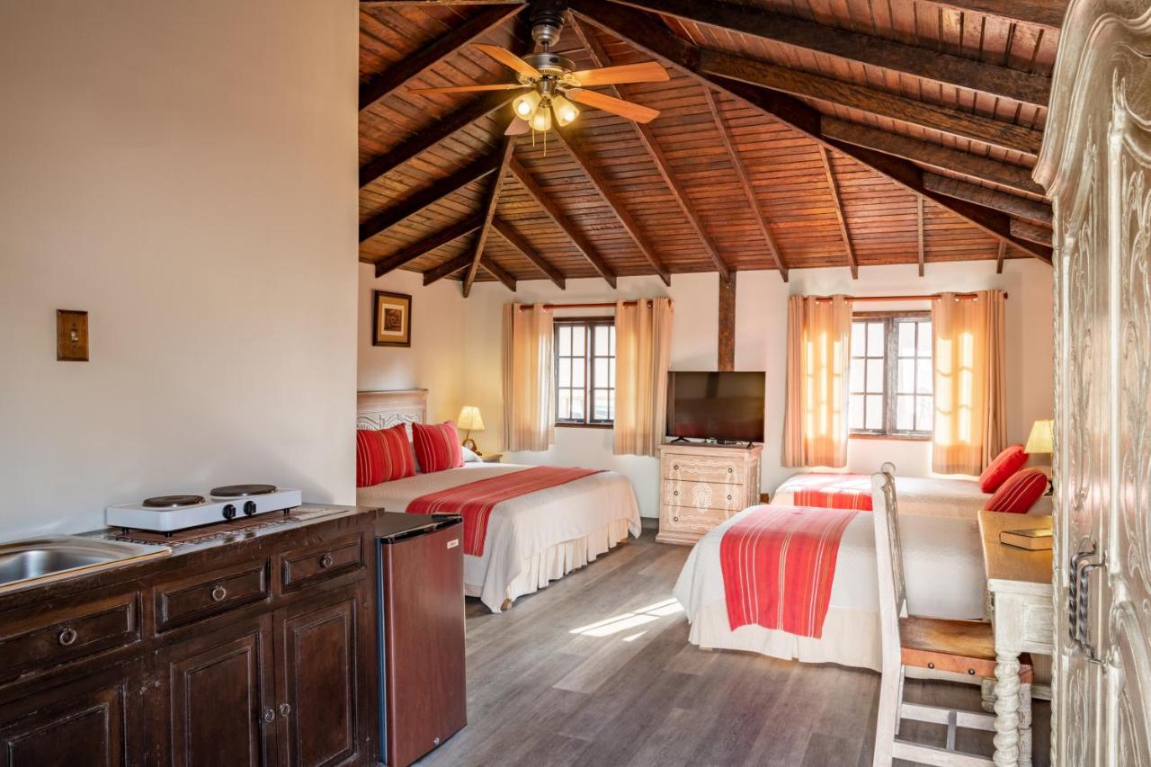 Hotel Antigua Miraflores リマ エクステリア 写真