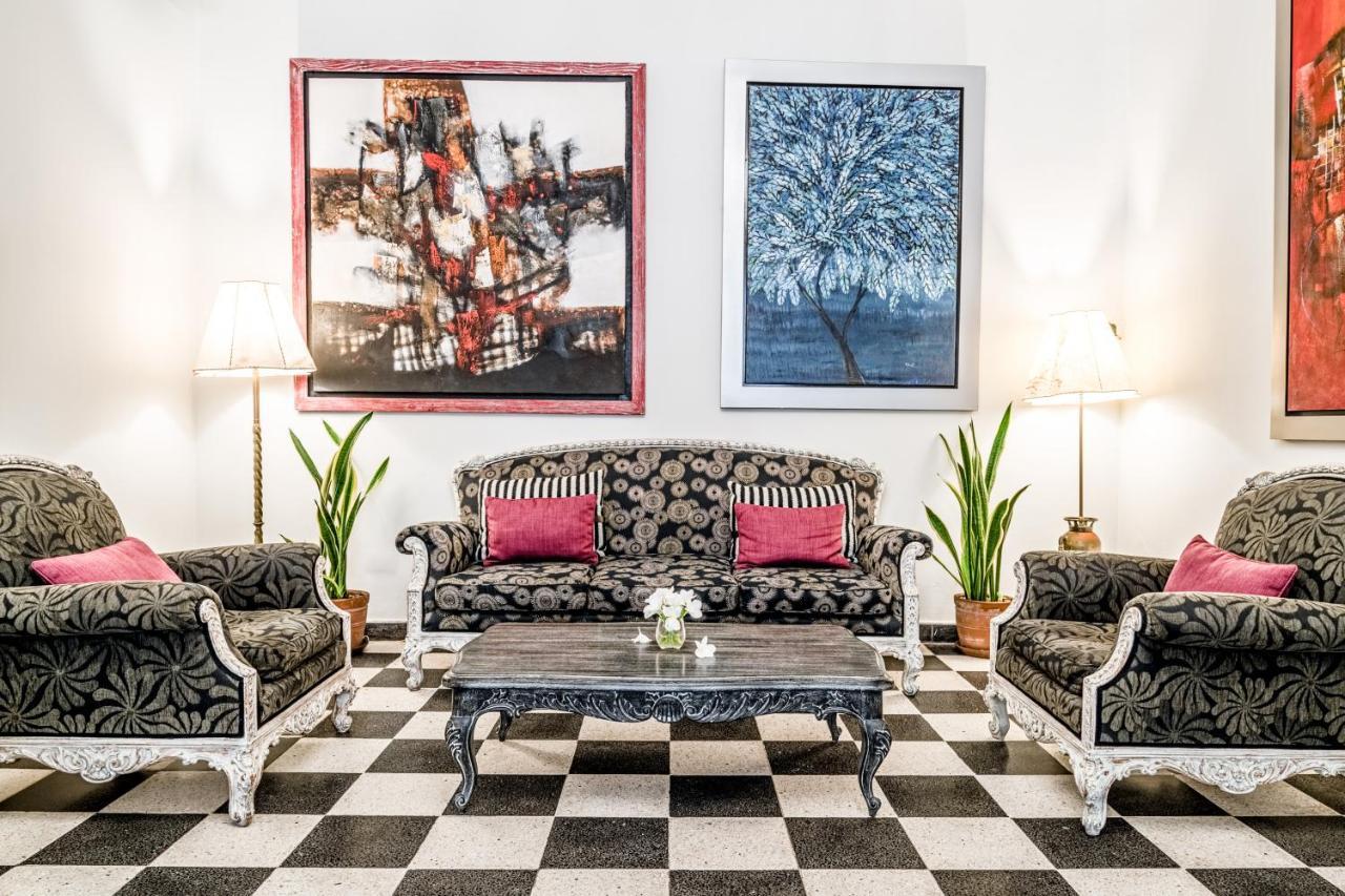 Hotel Antigua Miraflores リマ エクステリア 写真