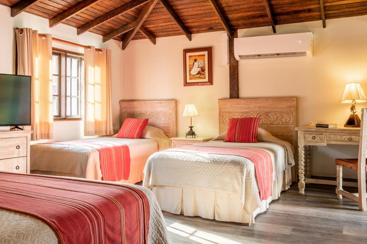 Hotel Antigua Miraflores リマ エクステリア 写真